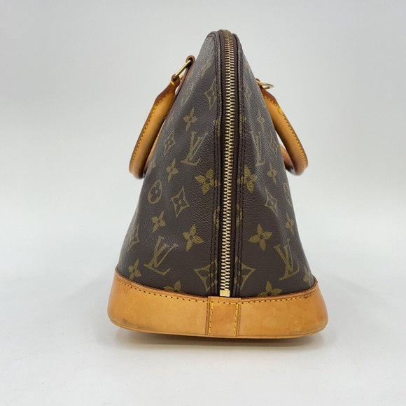 LOUIS VUITTON Monogram Alma PM Handbag - Picture 8 of 13